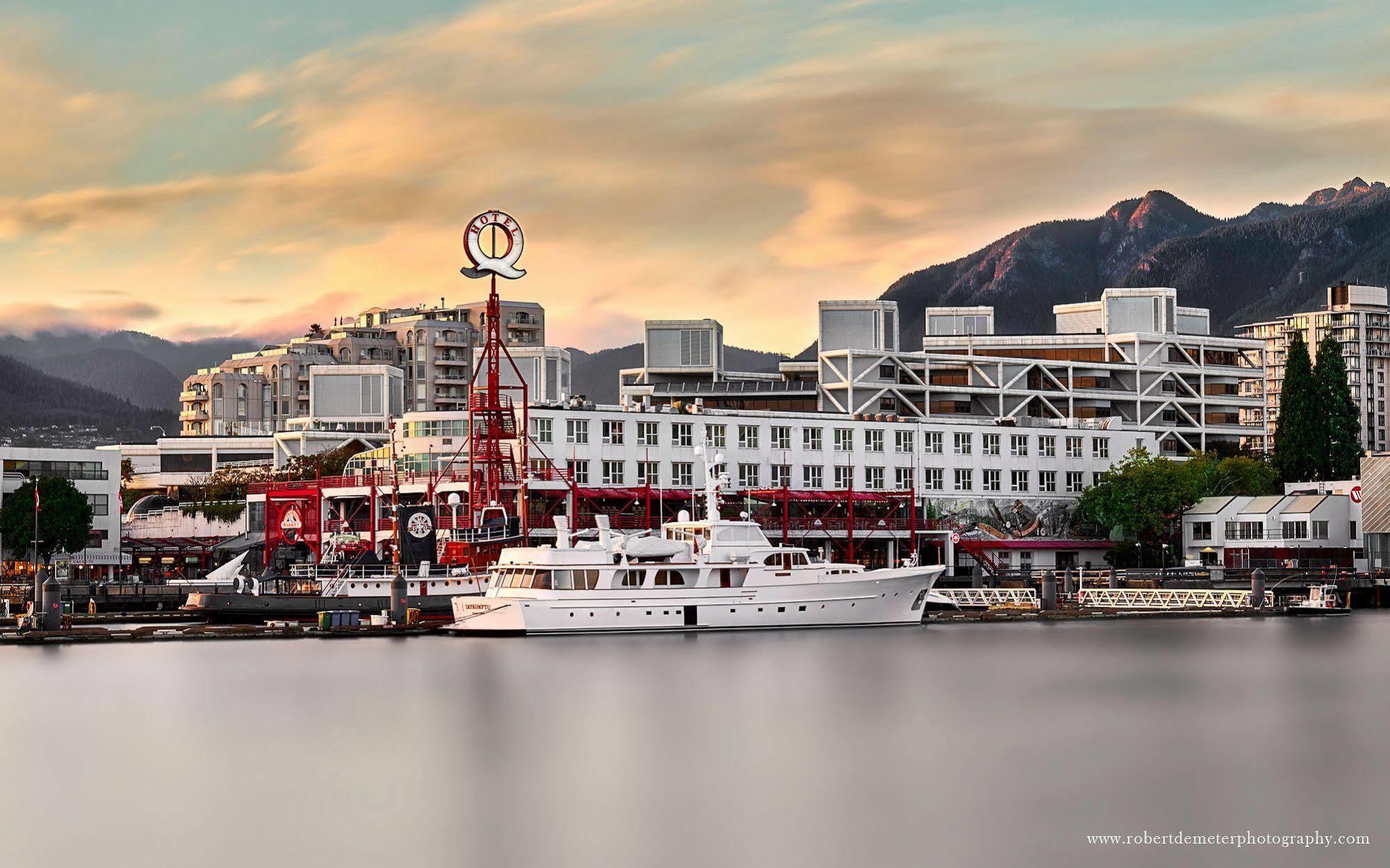 The Lonsdale Quay Hotel North Vancouver Exteriér fotografie